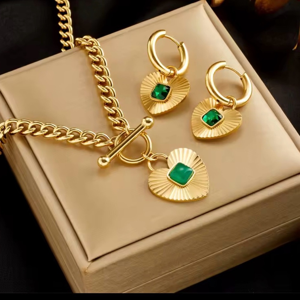 18k gold plated stainless steel Necklace with Earrings set